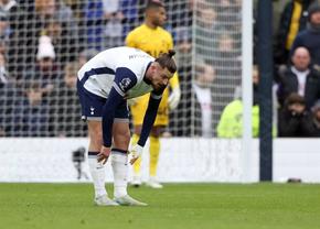 Nota lui Radu Drăgușin pentru prestația de coșmar din Tottenham - Newcastle » Postecoglou l-a schimbat la pauză, preferând să rămână fără stoperi de meserie!