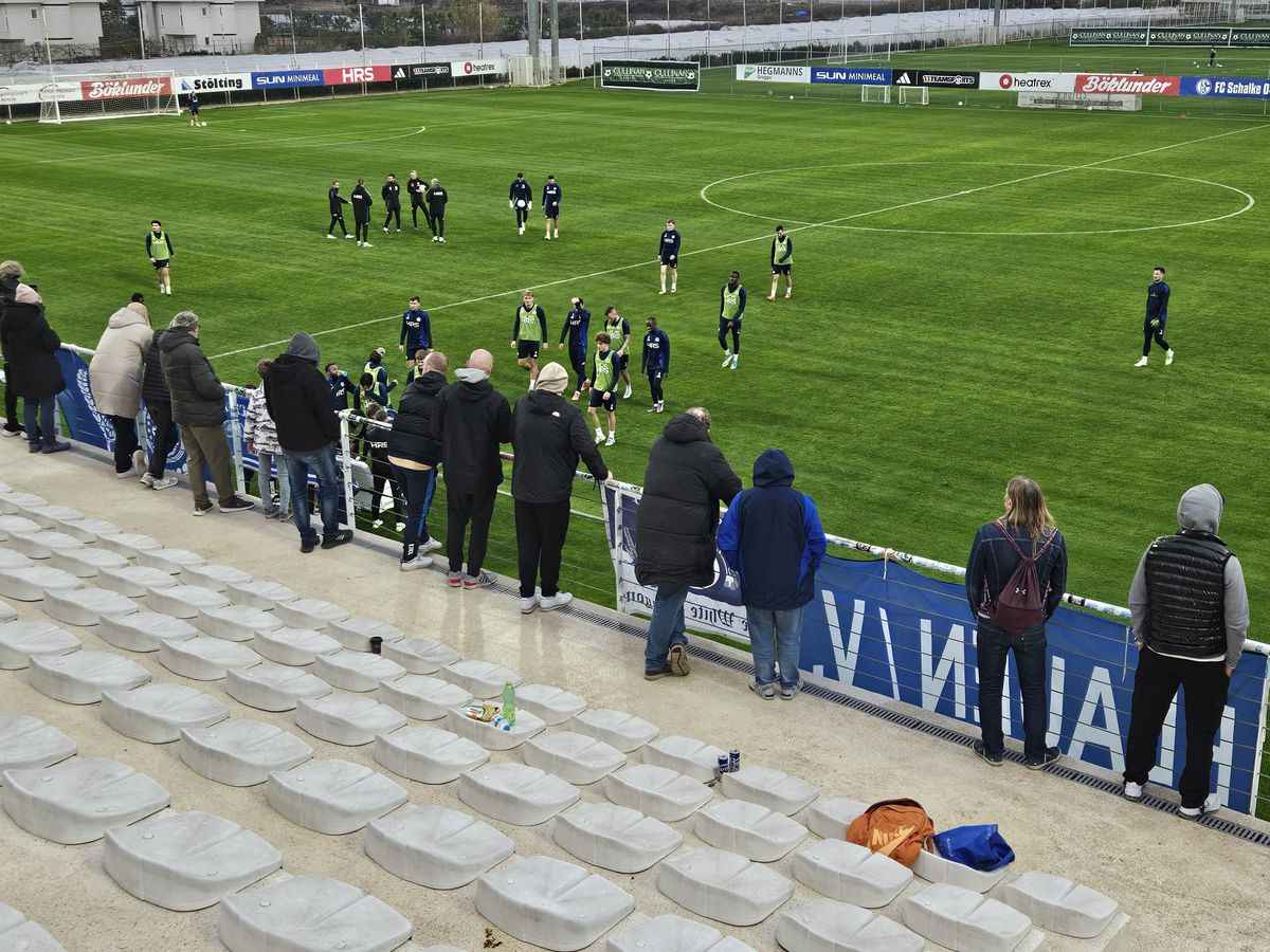 Pasiunea pură merge mai departe! GSP a urmărit un antrenament la clubul de tradiție cu 178.000 de membri cotizanți! Ce s-a ales de fosta campioană unde au jucat Deac, Marica, Neuer și Raul