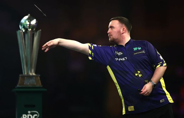 „O dată la 17 ani se naște o nouă stea” » Luke Littler, cel mai tânăr campion mondial la darts din istorie