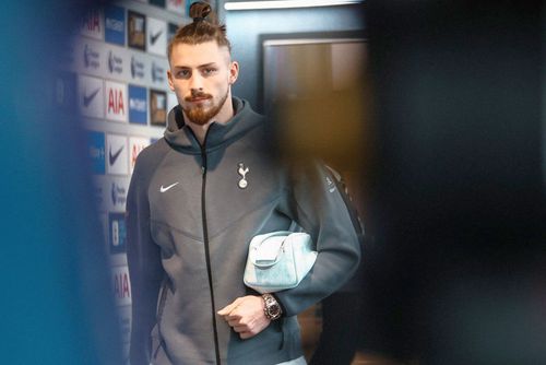 Radu Drăgușin e incert pentru meciul de azi cu Newcastle / Foto: Tottenham Hotspur