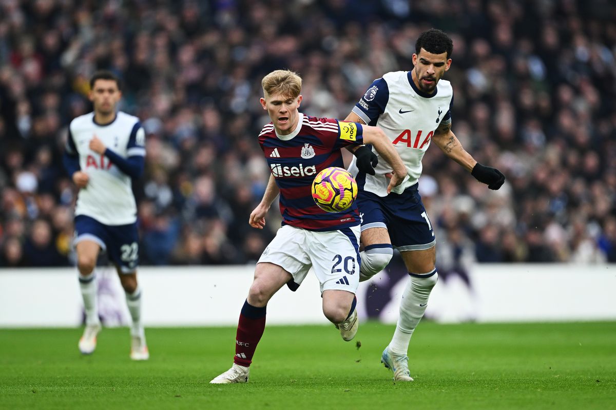 Tottenham - Newcastle 1-2 » Prăbușirea continuă și în noul an pentru Radu Drăgușin și Ange Postecoglou