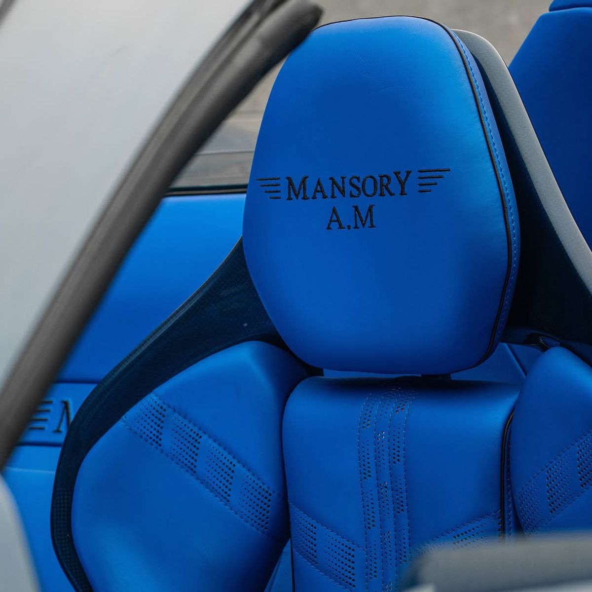 Mansory, companie specializată în modificarea mașinilor de lux. Foto: Instagram