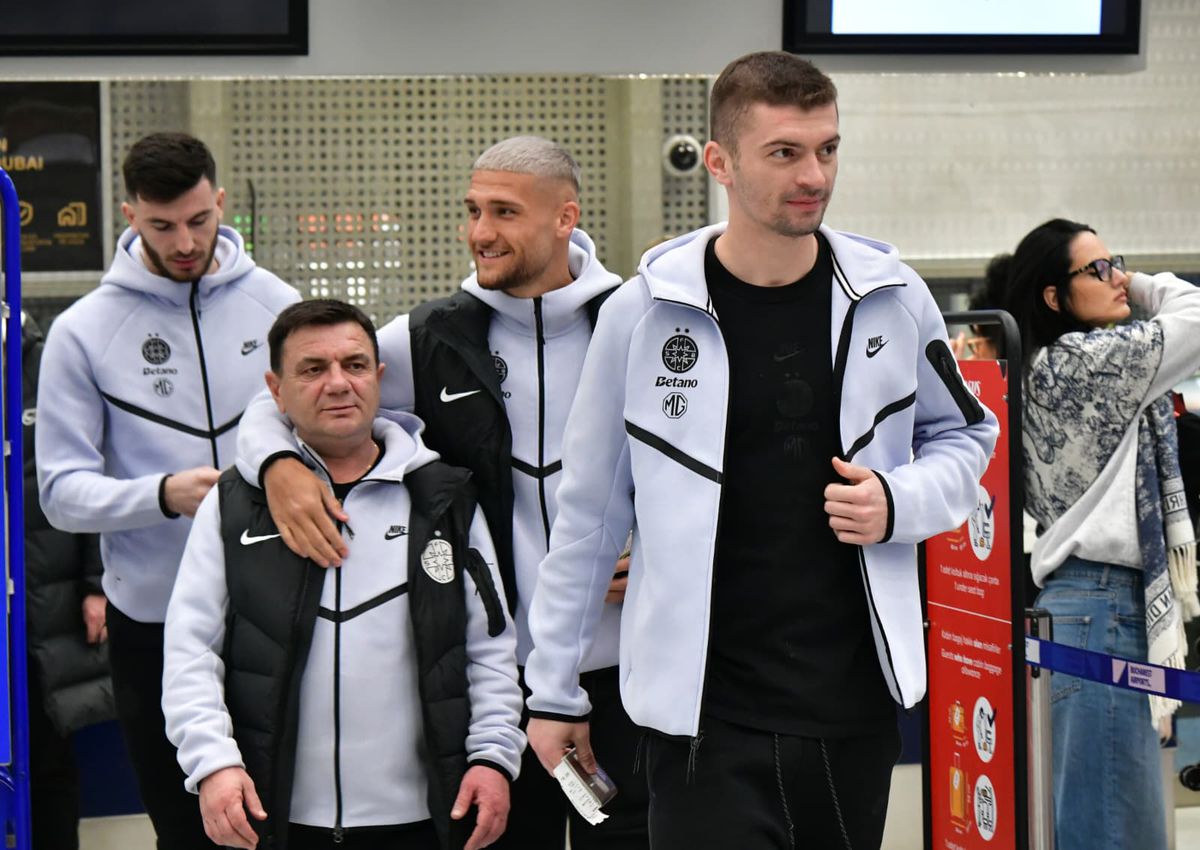 FCSB a plecat în Antalya, cu 29 de jucători în lot: Mihai Popescu a făcut deplasarea » 5 noutăți la campioană! Toate imaginile de pe aeroport
