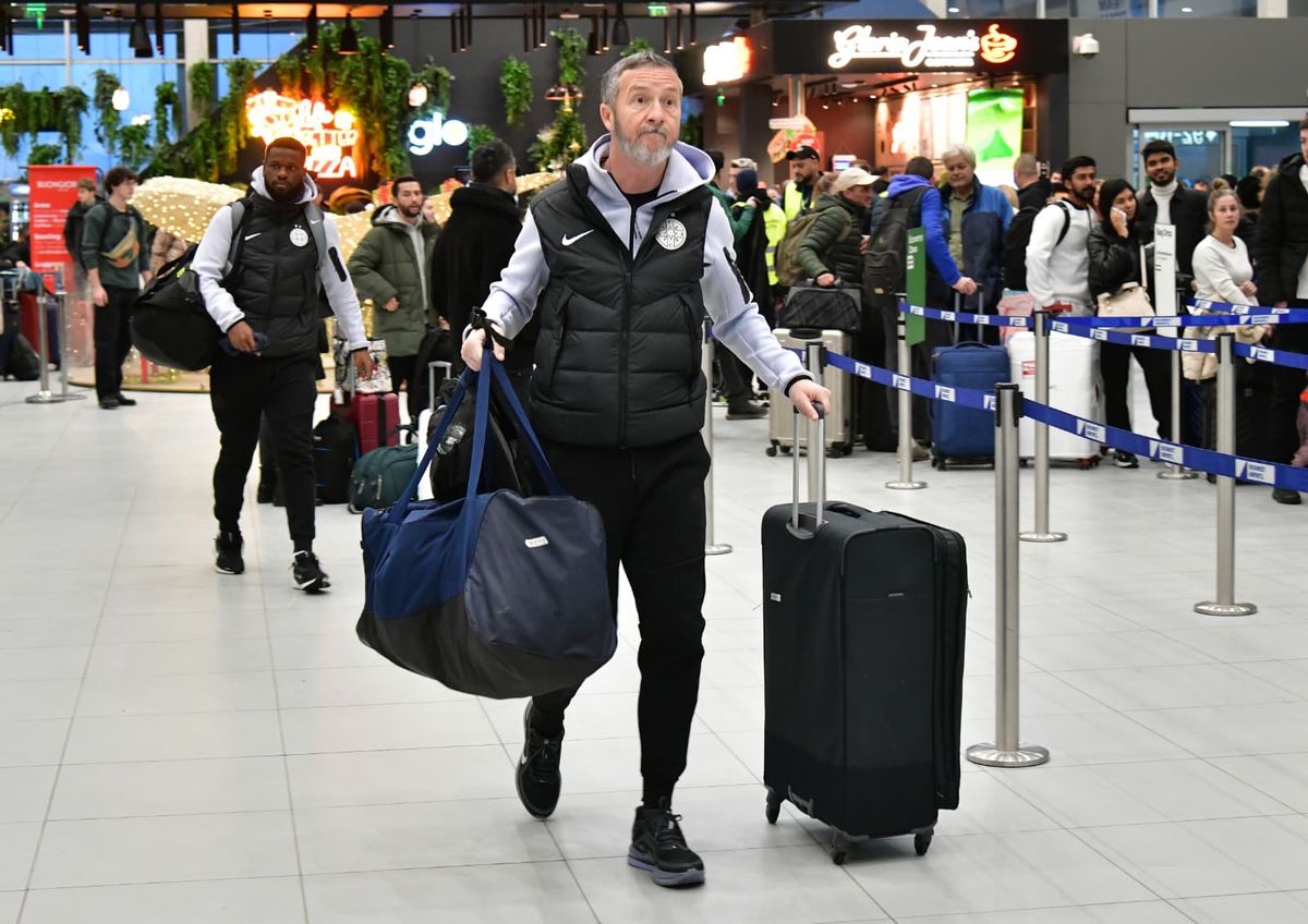 FCSB a plecat în Antalya, cu 29 de jucători în lot: Mihai Popescu a făcut deplasarea » 5 noutăți la campioană! Toate imaginile de pe aeroport