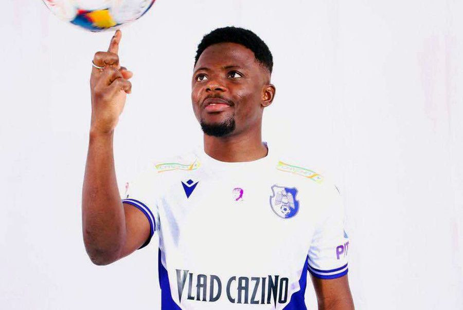 Situația lui Doukoure s-a complicat după accidentarea căpătată în primăvară / Sursă foto: Facebook Kevin Doukoure n-a mers în cantonament cu echipa, iar situația lui a fost stabilită: nu va mai juca la FC Argeș!