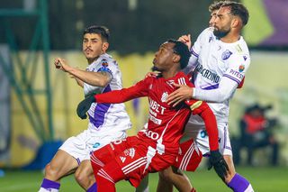 Au uimit Superliga, surprind și în mercato! Atacă play-off-ul cu cea mai îndrăzneață strategie