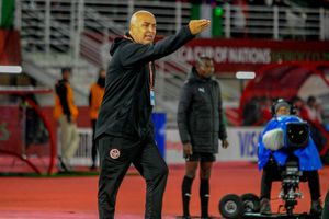 Și-au dat afară antrenorul, după eliminarea dureroasă de la Cupa Africii pe Națiuni