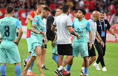 Cine a fost și ce a ajuns » Fostul căpitan de la FCSB e la un pas să fie dat afară de altă echipă din Superliga