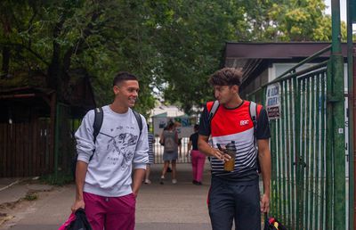 Înotătorul Denis Popescu, despre faptul că este contemporan cu GOAT: „Nu mă apasă! David e idolul meu, dar și prietenul meu. Ne bucurăm la dublu”