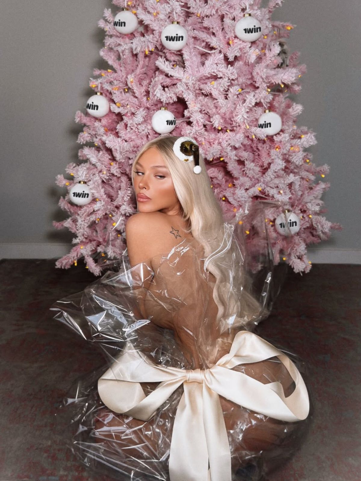 Femeia care l-ar fi refuzat pe Cristiano Ronaldo, apariție ireală de Anul Nou » Au rămas fără cuvinte când au văzut ținuta