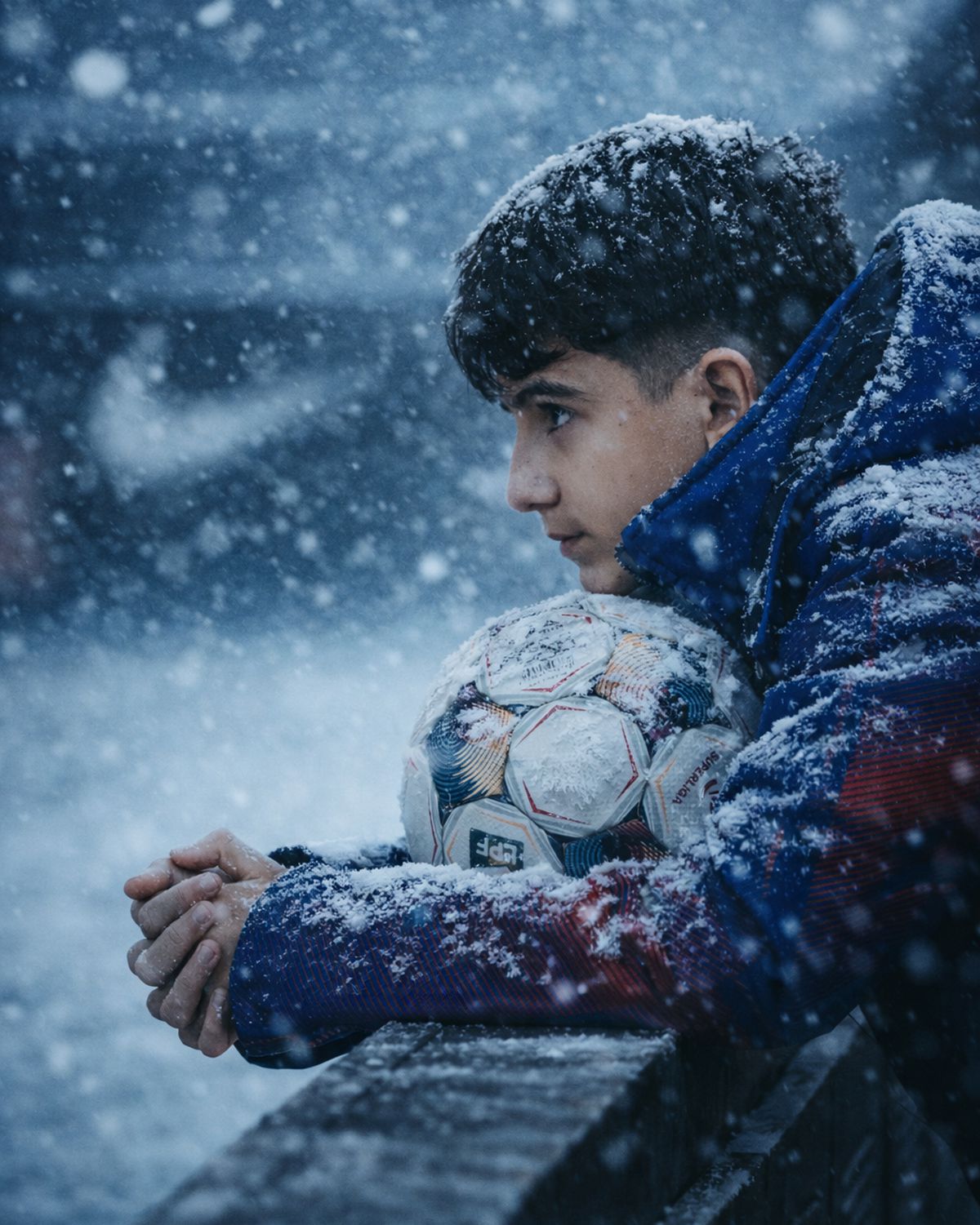 Superliga, îngropată în zăpadă! Cum ar arăta meciurile din România într-un scenariu de iarnă extremă