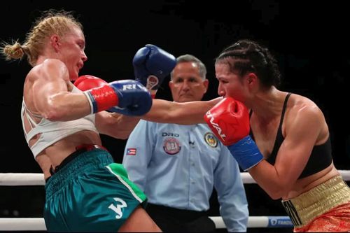 La 44 de ani, Holly Holm a fost aproape de a intra în istoria boxului