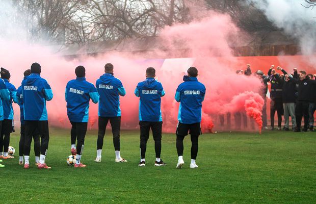 Cu gândul la play-off, echipa din Superliga s-a reunit alături de fani și cu show de fumigene