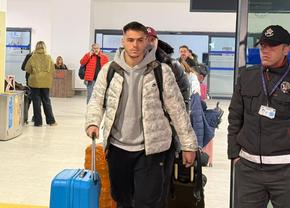 E gata! A aterizat în Antalya și semnează cu Rapid