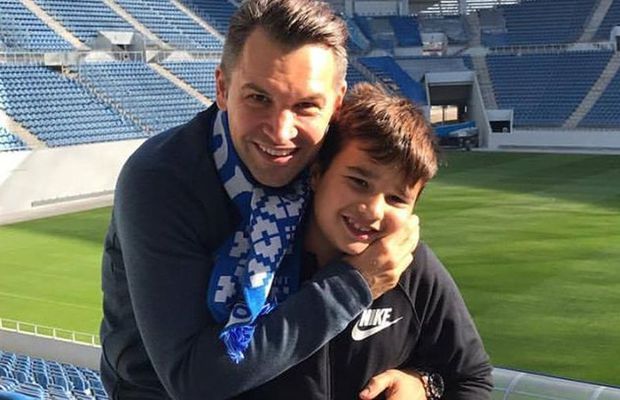 Ministrul Ionuț Stroe e fanul declarat Craiovei din Liga 1: „Am abonament din primul sezon, stau în spatele băncii noastre de rezerve”