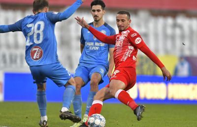 Clubul din Liga 1 a stins datorii de aproape 90.000 de euro » Acum așteaptă „verde” la transferuri!