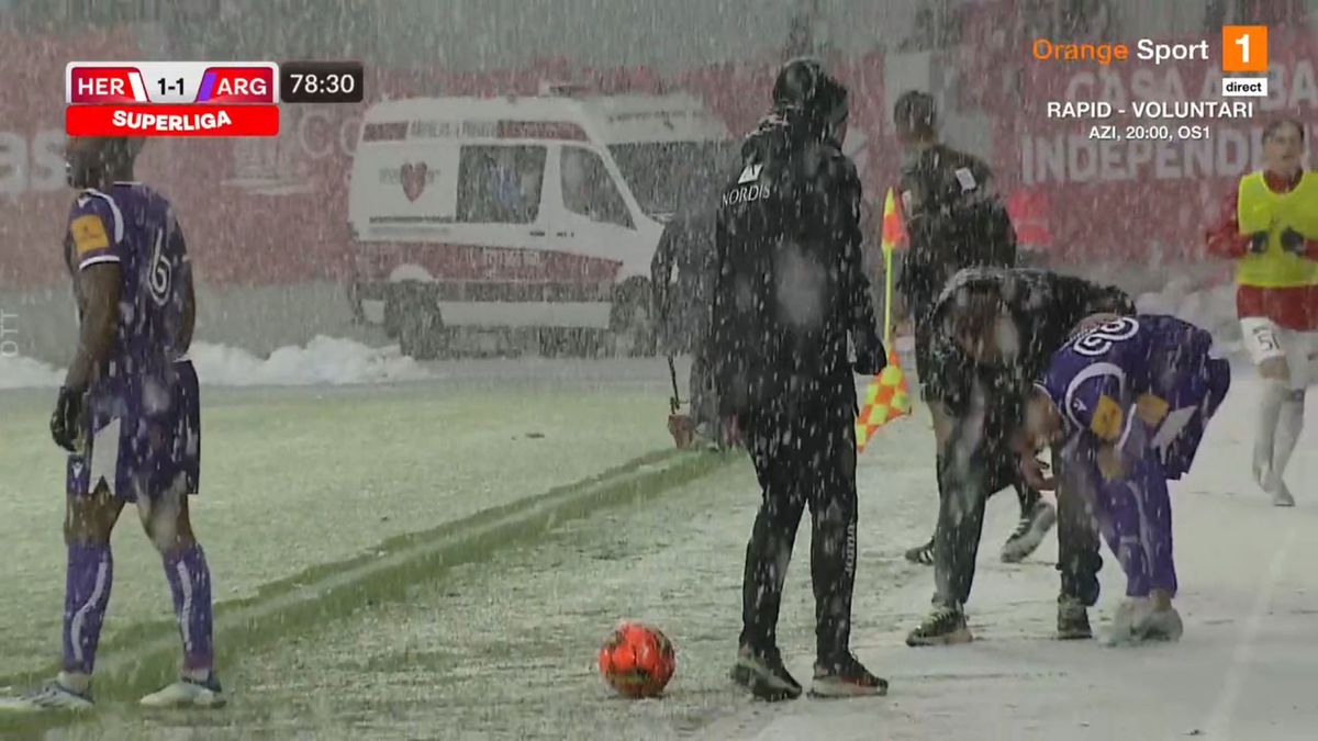 FOTO Hermannstadt - FC Argeș, ninsoare 04.02.2023
