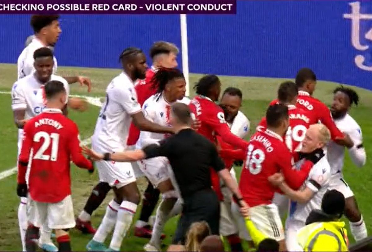 Casemiro, eliminat la Manchester United - Crystal Palace