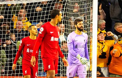 Încă o umilință pentru Liverpool în Premier League » „Cormoranii”, spulberați de „lupi”