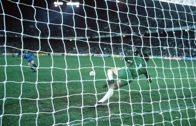 Val de reacții după decesul lui Helmut Duckadam: „Am vorbit acum o săptămână, erai vesel, te-ai dus prea repede, prietene”