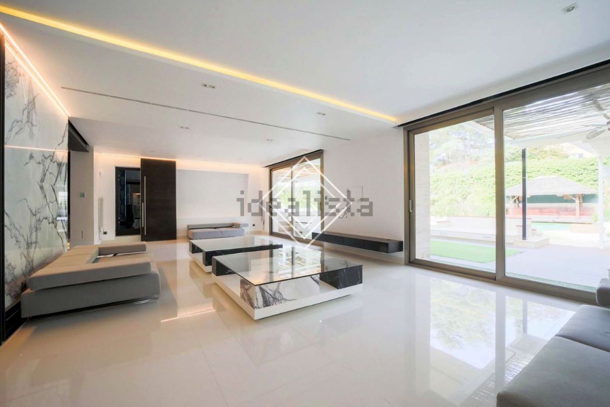 Sergio Ramos s-a oferit să-l ajute pe Kylian Mbappe la Madrid, dar vrea 6 milioane de euro