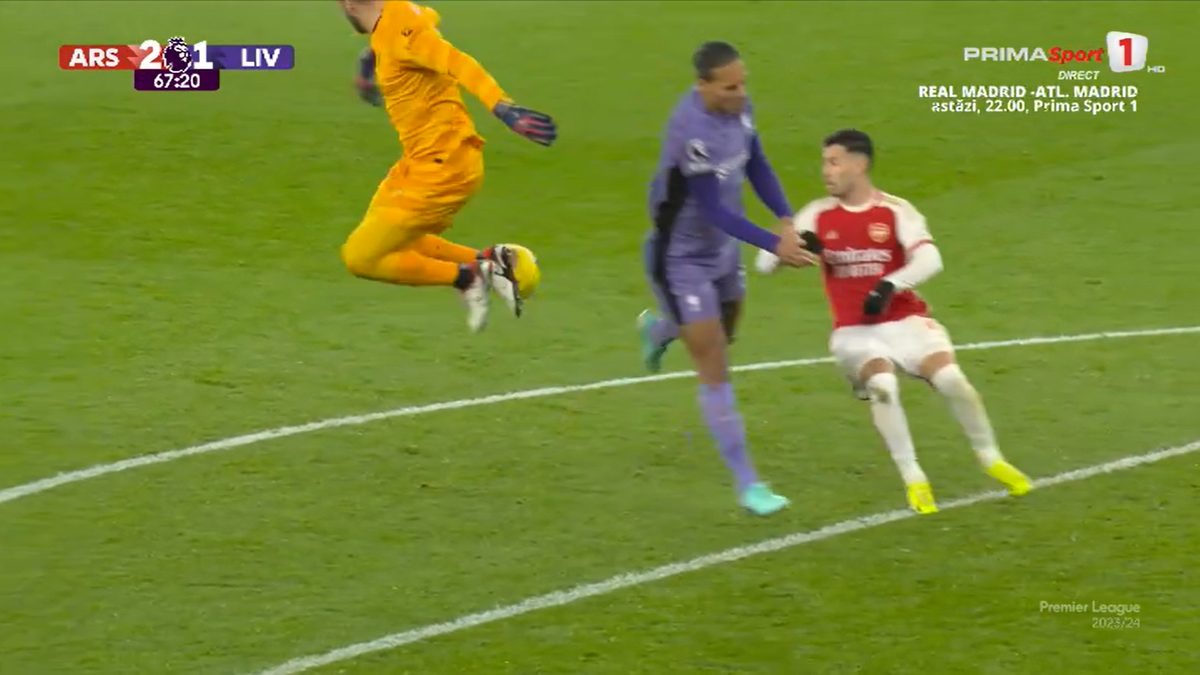 Gafa lui Alisson în Arsenal - Liverpool