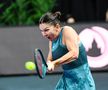 Simona Halep - Lucia Bronzetti / FOTO: Imago