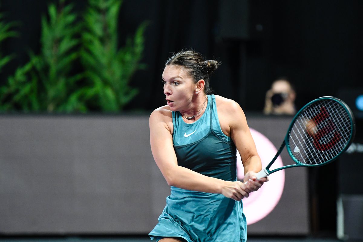 Simona Halep - Lucia Bronzetti