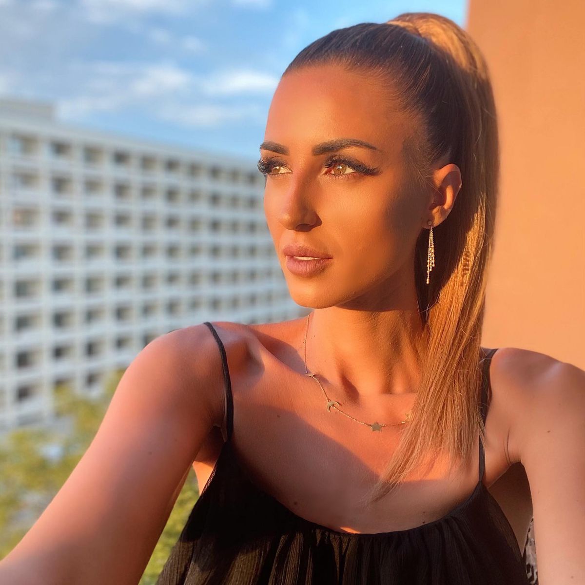 Asta e ultima! Celebrul manelist, prezentat oficial de echipa din România: „Am jucat la un nivel mai măricel în Franța. Țin cu Dinamo!”