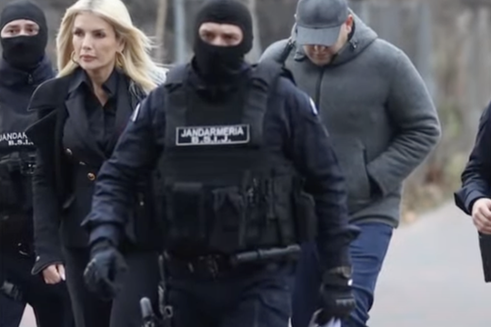 Laura Vicol, reținută de DIICOT în scandalul Nordis / FOTO: Captură TV