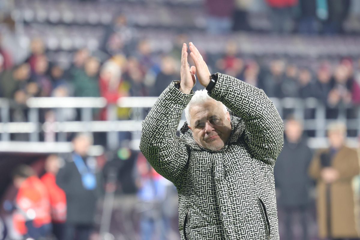 Ce nu s-a văzut la TV, după Rapid - Slobozia » Imaginile surprinse la un minut de la fluierul final: Șumudică a înjurat rivala