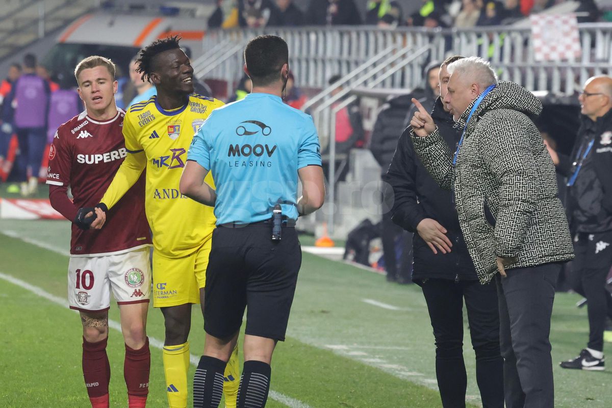 Marius Șumudică a primit un cartonaș galben / Foto: Ionuț Iordache GSP