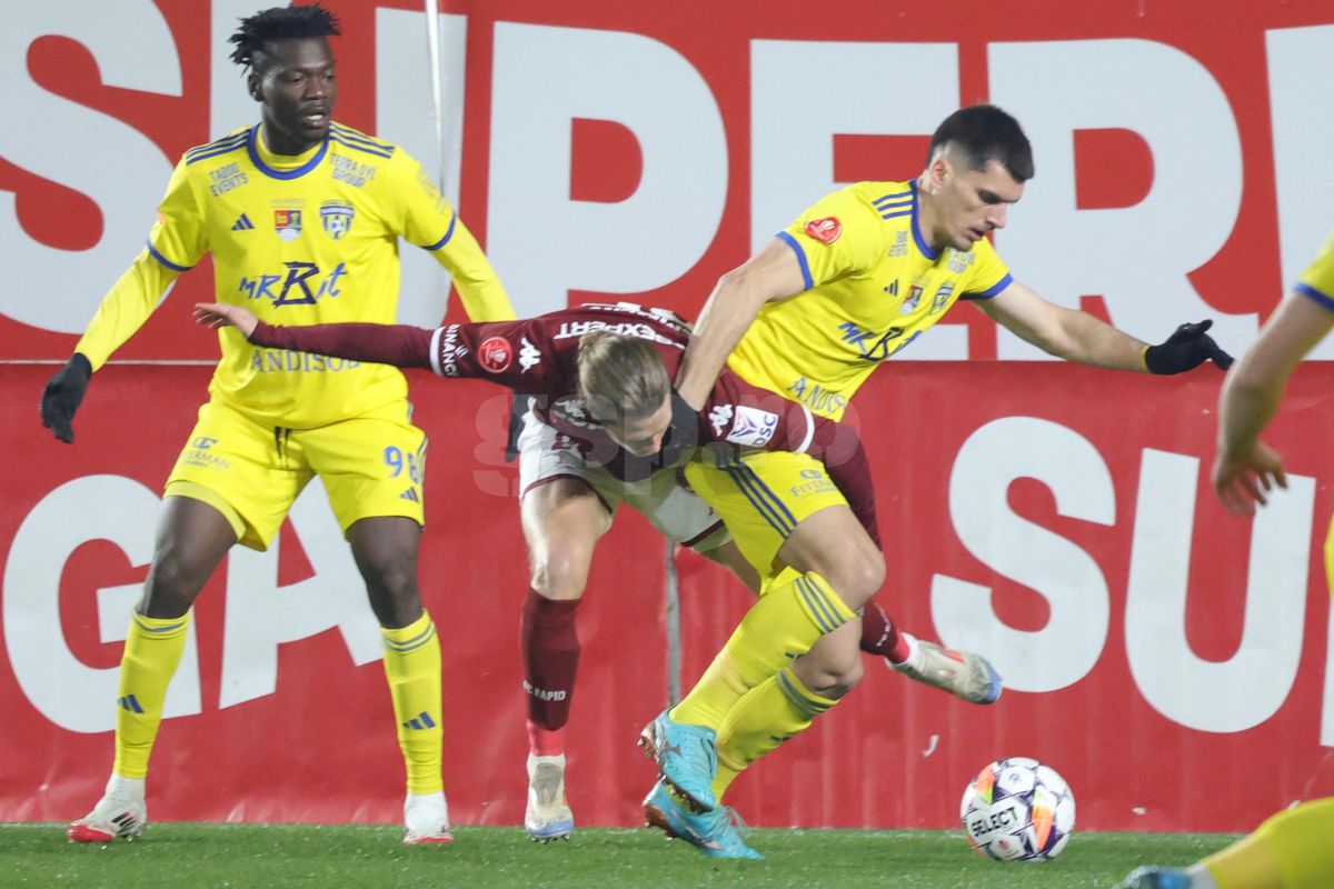 Rapid - Unirea Slobozia 2-1 » Interzis cardiacilor! Victorie miraculoasă în lupta pentru play-off! Golul lui Dobre a declanșat „nebunia” în Giulești