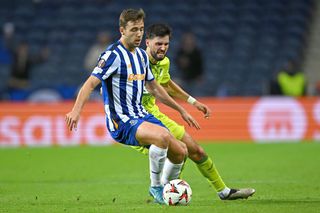 E oficial: Manchester City i-a adus înlocuitor lui Rodri pentru 60 de milioane de euro. Câștigă și Barcelona