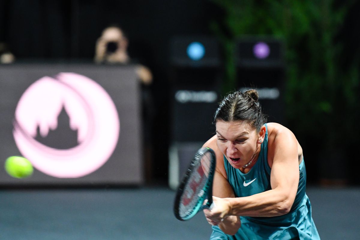 Simona Halep - Lucia Bronzetti