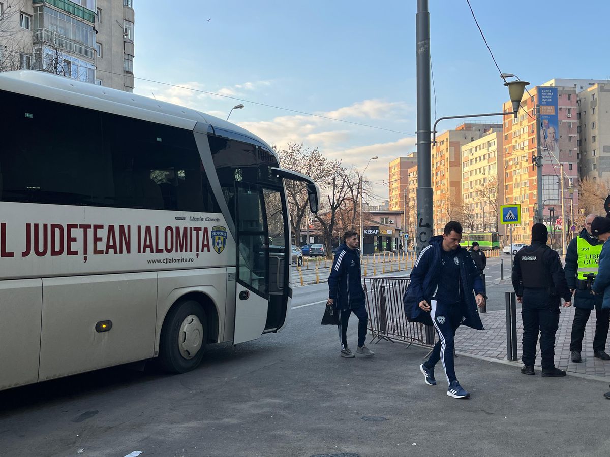 Rapid - Unirea Slobozia, imagini înainte de meci