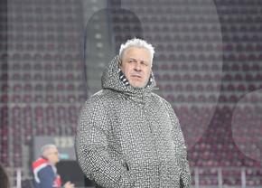 Marius Șumudică a făcut show la conferință, după victoria cu Slobozia: „Noroc că stau bine cu pipota” + „Am avut și deodorant, să nu transpir”