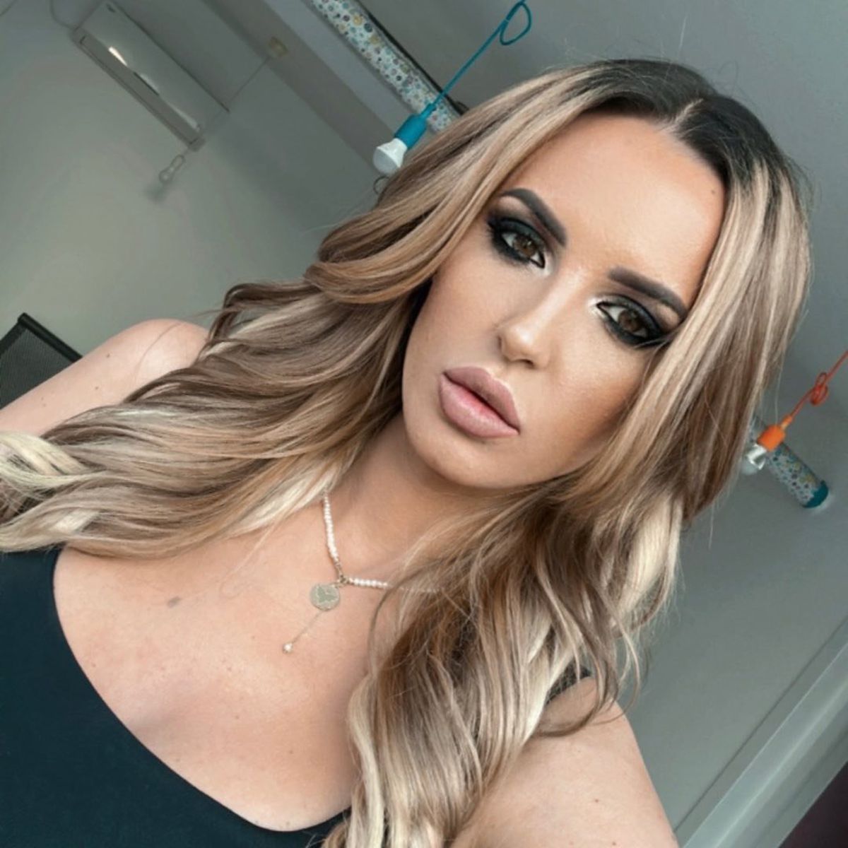 Elvir Koljic nu vine singur în București » Iubita noului atacant de la FCSB este cumnata unui manelist celebru