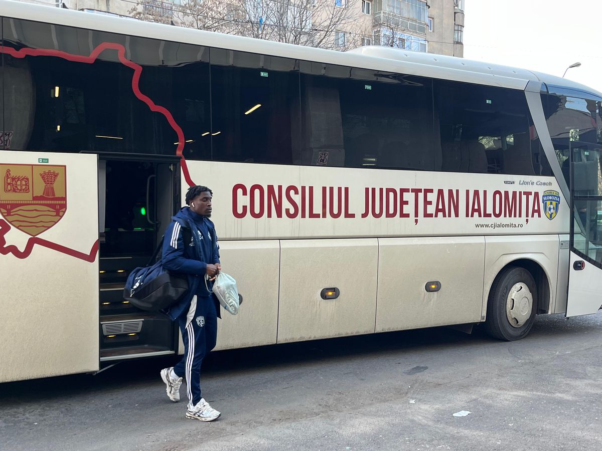 Rapid - Unirea Slobozia, imagini înainte de meci