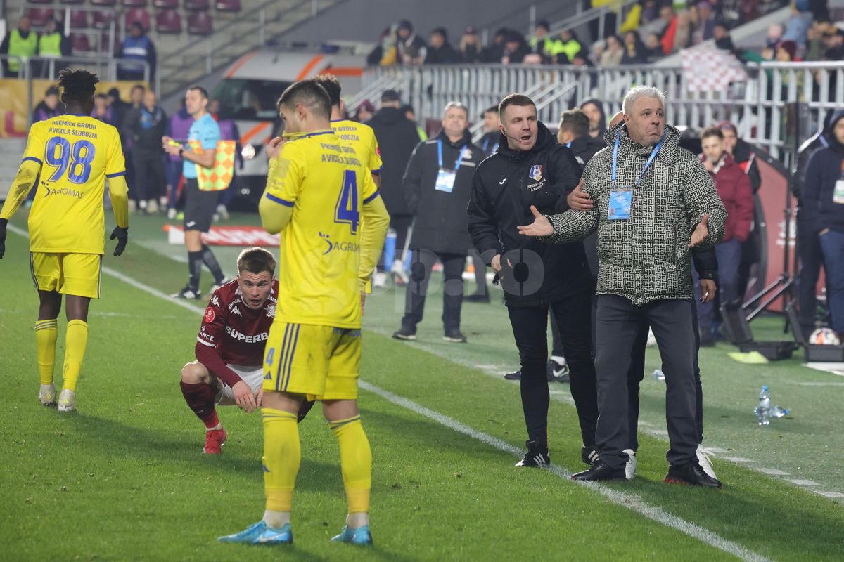 Marius Șumudică a primit un cartonaș galben / Foto: Ionuț Iordache GSP