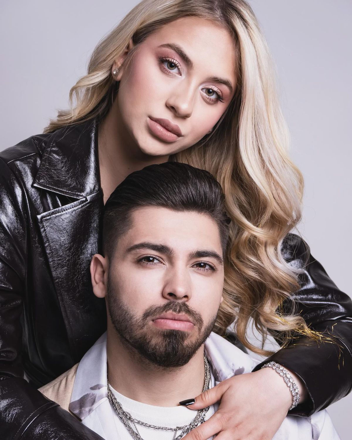 Elvir Koljic nu vine singur în București » Iubita noului atacant de la FCSB este cumnata unui manelist celebru