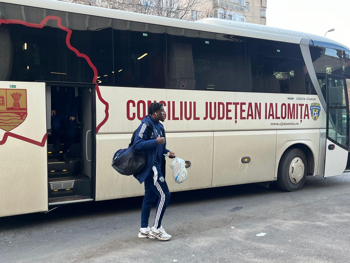 Rapid - Unirea Slobozia, imagini înainte de meci