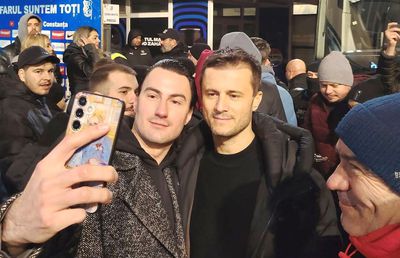 5 lucruri care nu s-au văzut la TV la Farul - Dinamo » „Se întoarce Politic?”. Reacția lui Andrei Nicolescu