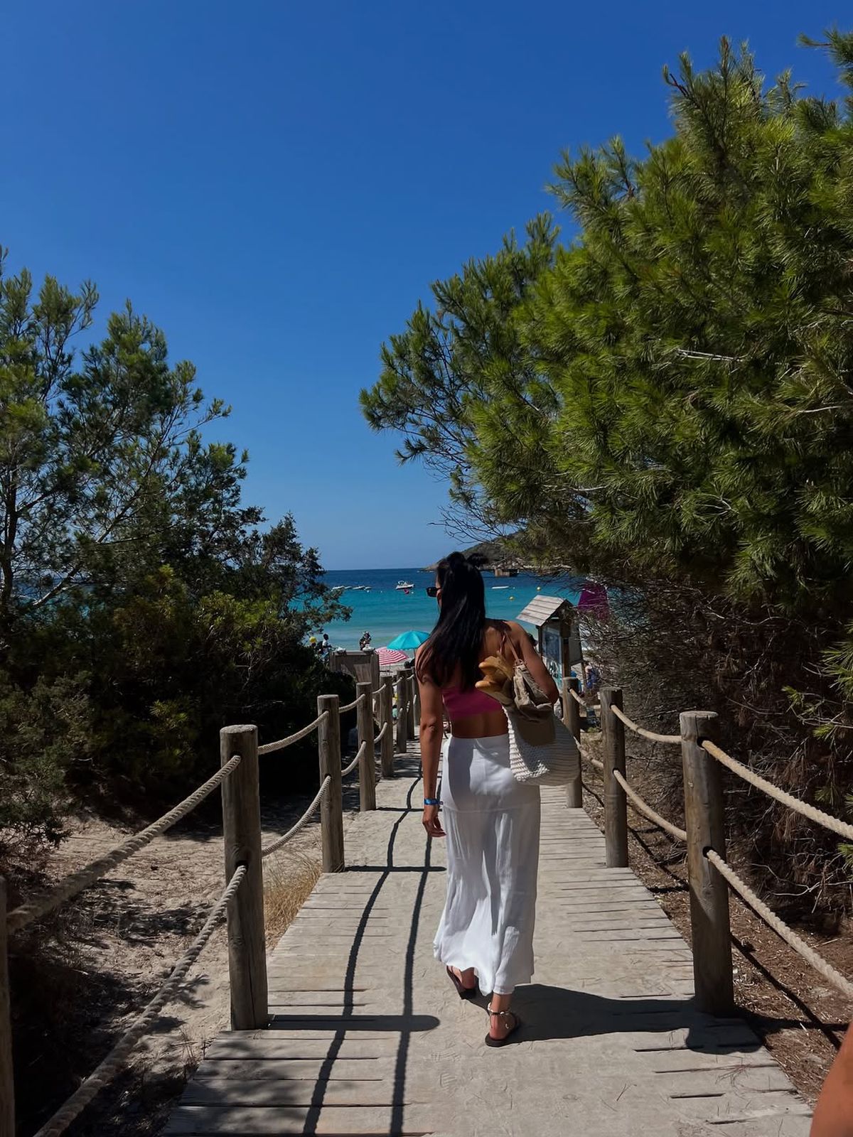 Primul caz de dopaj la Jocurile Olimpice de Iarnă vizează o sportivă născută în satul competiției: „Lumea deja începuse să decoreze străzile”