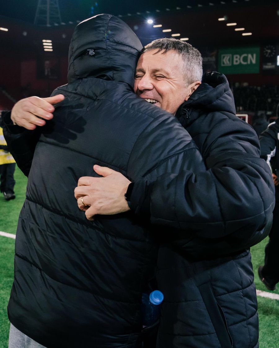 Un antrenor român, protagonistul unui moment istoric » A treia oară când clubul realizează această performanță