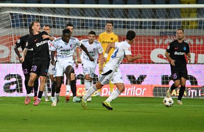 „Vreau FCSB în play-off!” » Valeriu Iftime surprinde înaintea meciului direct cu „crocodilul”: „Să nu ne bată pe noi, au timp să-și facă punctele”