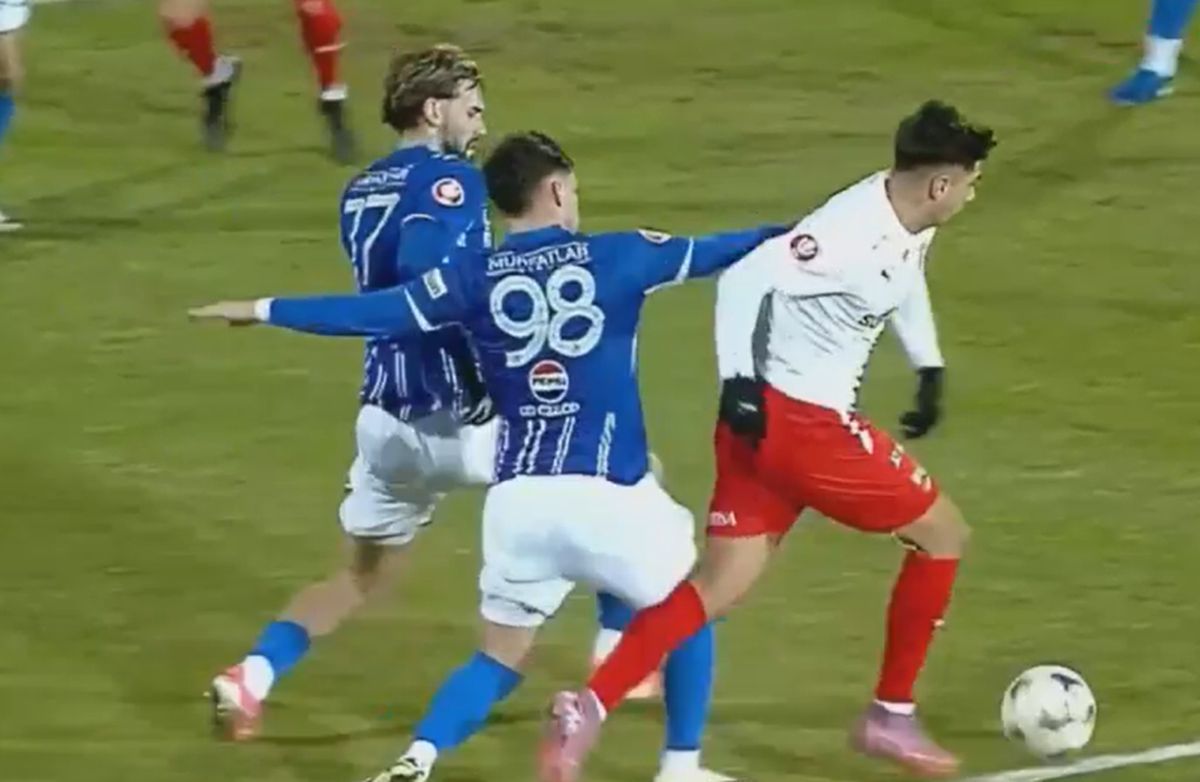 Musi a cerut penalty în Farul - Dinamo