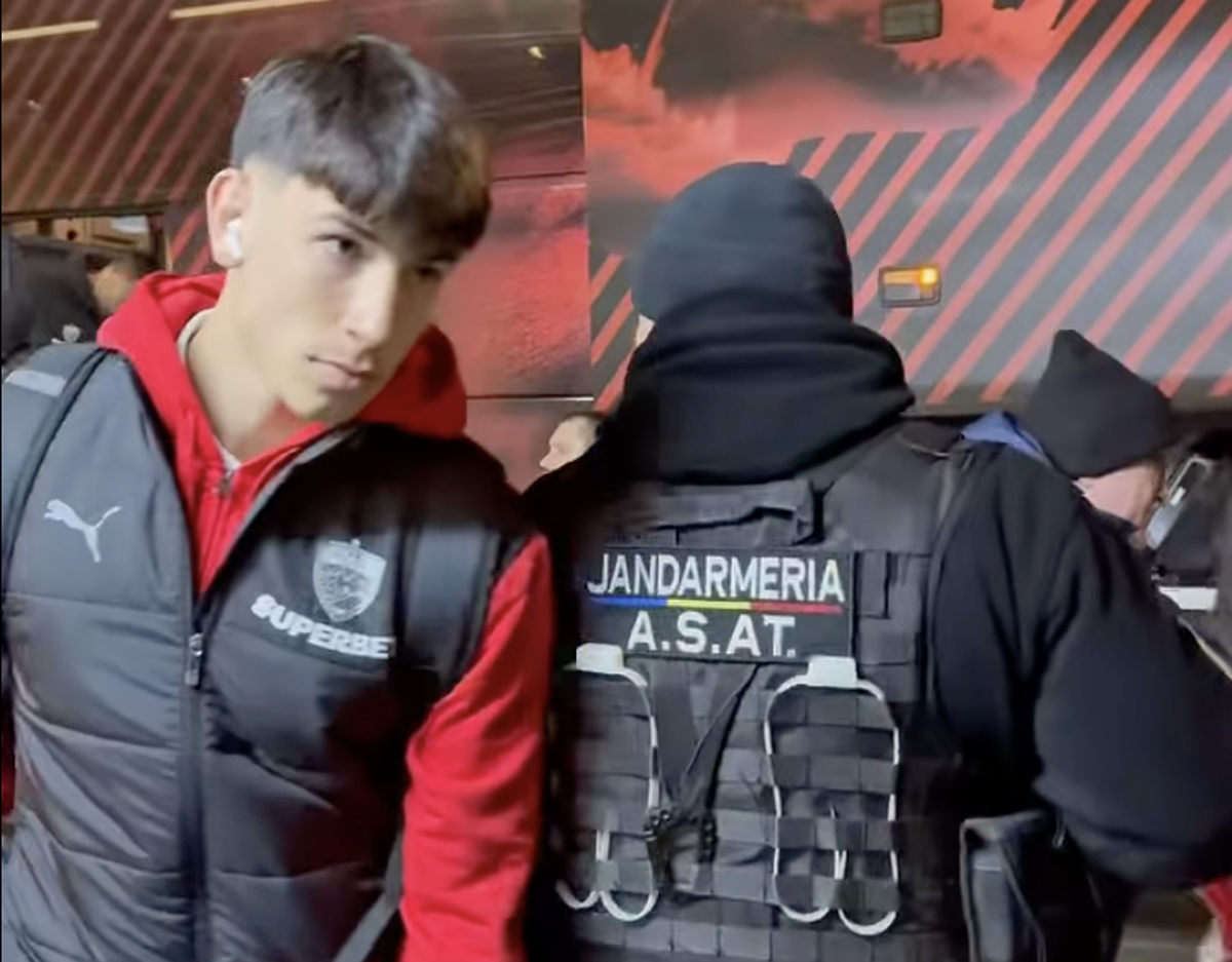 Farul - Dinamo 2-3 » Pop-corn la Ovidiu! Condusă de două ori, Dinamo a ieșit vie din „thriller-ul” cu Farul și egalează liderul. Alex Pop a semnat „remontada”