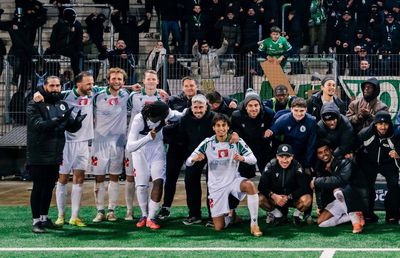 Un antrenor român, protagonistul unui moment istoric » A treia oară când clubul realizează această performanță