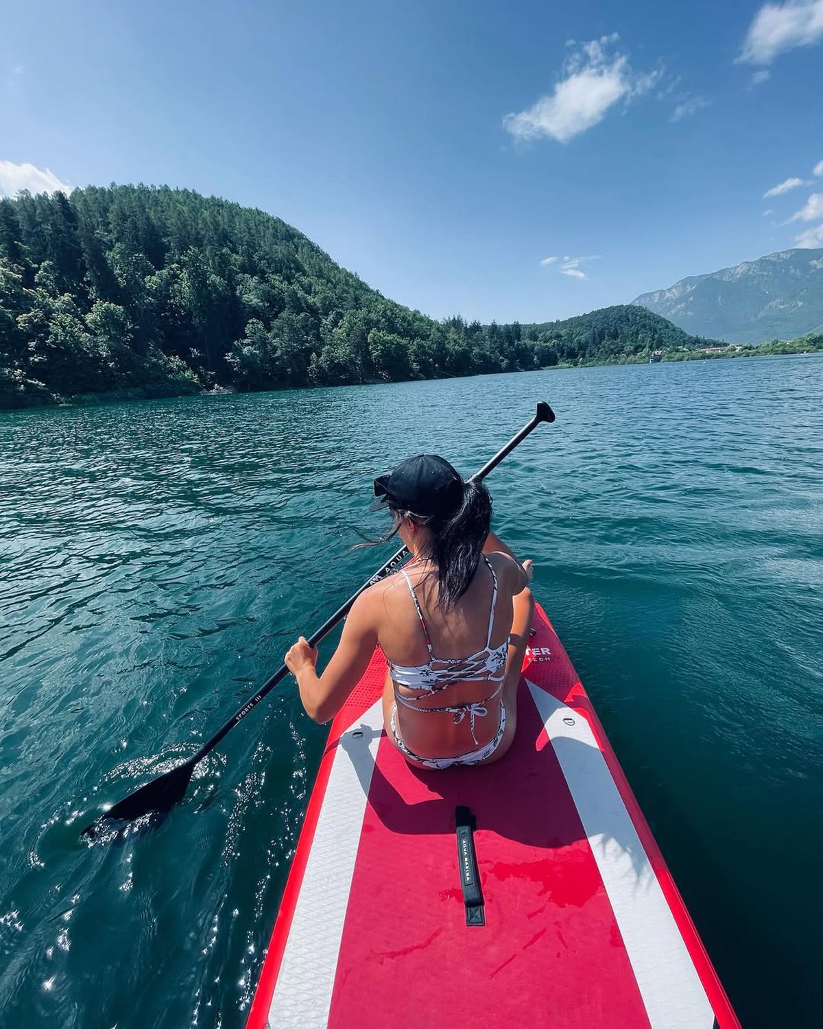 Primul caz de dopaj la Jocurile Olimpice de Iarnă vizează o sportivă născută în satul competiției: „Lumea deja începuse să decoreze străzile”